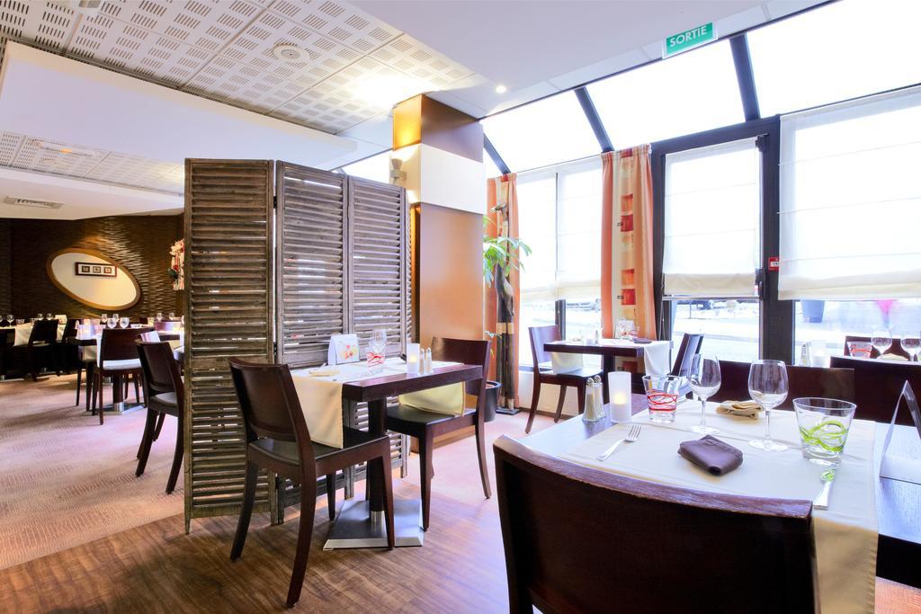 Kyriad Hotel Nevers Centre Exterior foto