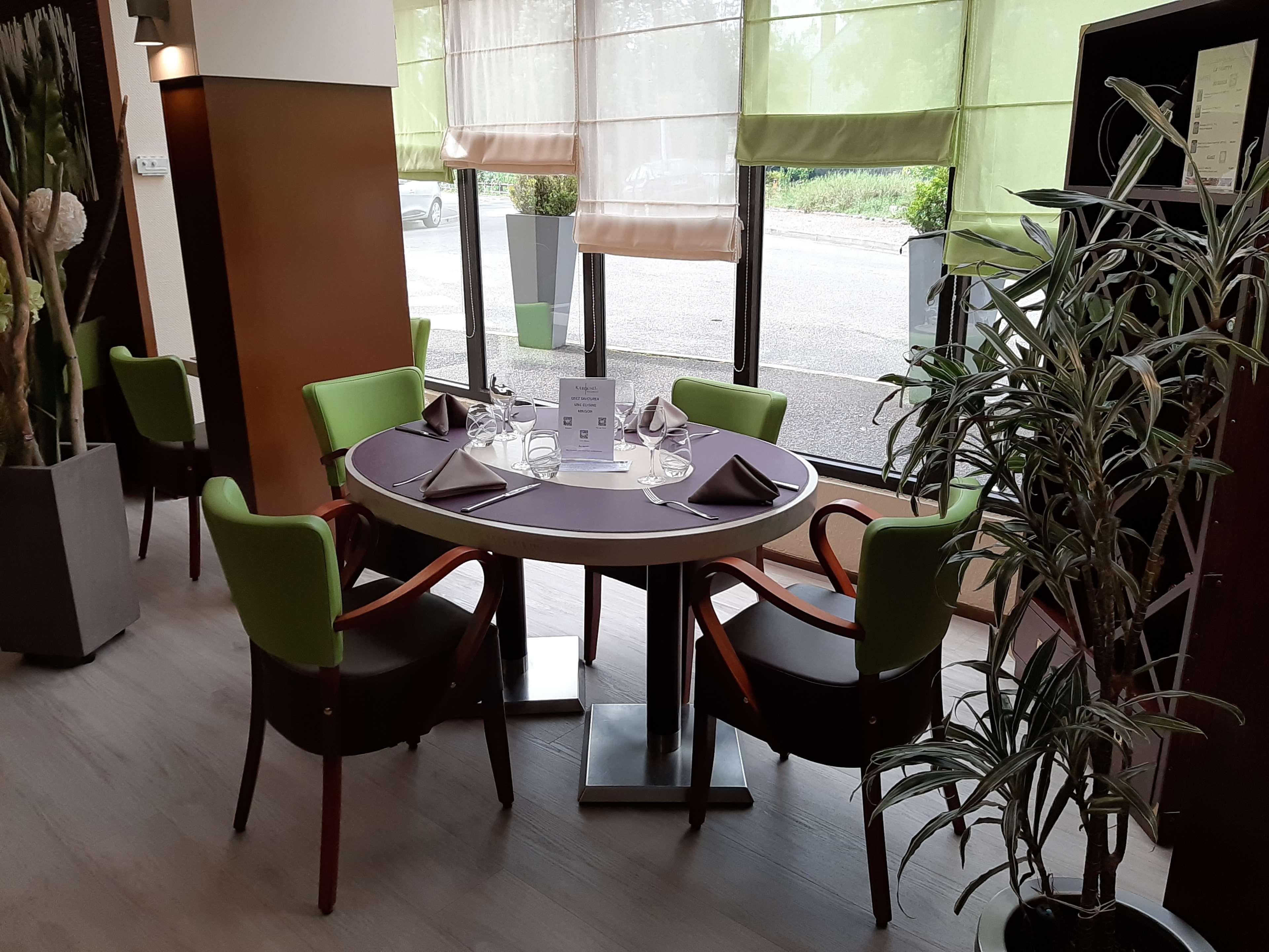 Kyriad Hotel Nevers Centre Exterior foto